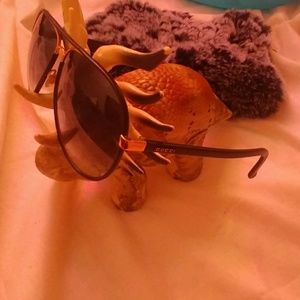 Gucci black leather Limited addition